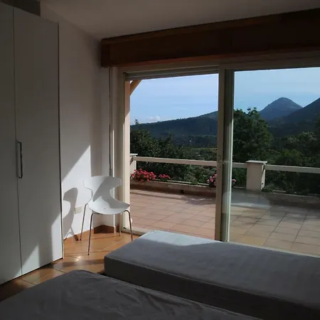 Casa Le Vigne Iun P2176 Lodge